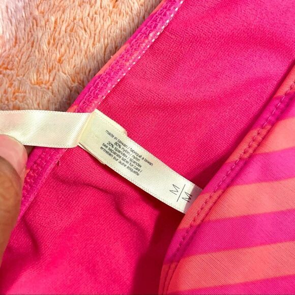 Hot Pink Patterned Bikini Set - Picture 4 of 9